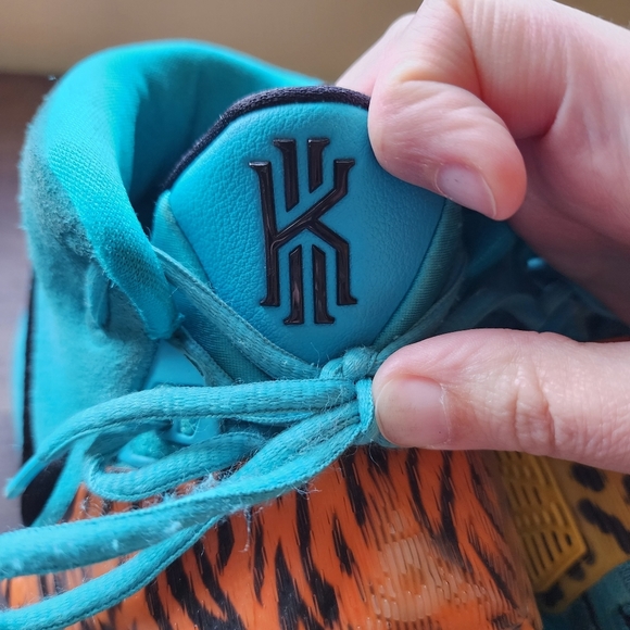 Nike Kyrie 6 Oracle Aqua, Women's 7 - Picture 6 of 11